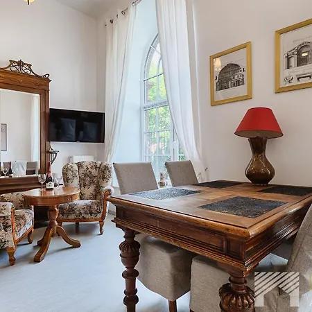 Debowe Tobaco By Lookap Apartament